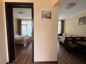 Rúm í herbergi á Hotel Medusa