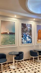 Posezení v ubytování Al Majaridah Hotel