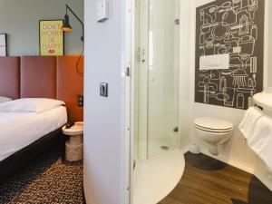 Koupelna v ubytování Hotel ibis Rennes Centre Gare Sud