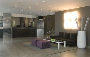Kuchyňa alebo kuchynka v ubytovaní Hotel NH Poznan
