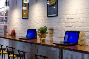 TV a/nebo společenská místnost v ubytování DREAM Hostel Kyiv