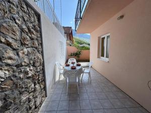 Balkón nebo terasa v ubytování Apartments PEHAR