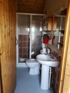 Kopalnica v nastanitvi Sunriseview Cottages