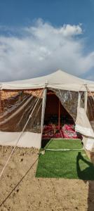Fotografie z fotogalerie ubytování فاميليا موترهوم v destinaci Baljurashi