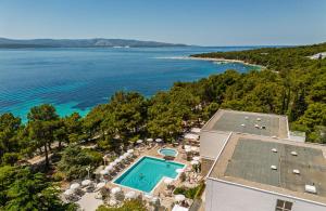 an aerial view of a resort with a swimming pool at Bluesun Hotel Borak in Bol