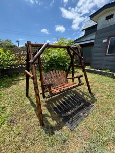 Ogród w obiekcie 民泊 47ハウス 家族でも楽しめる温泉付き一軒家