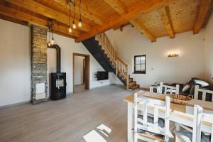 Imagen de la galería de Šumavská Vlčice - Dům, en Strážný