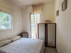 Posteľ alebo postele v izbe v ubytovaní Holiday Home Villa Jose - PGI212 by Interhome