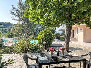 Bazén v ubytovaní Holiday Home Villa Jose - PGI212 by Interhome alebo v jeho blízkosti