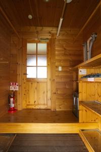 Kuchyň nebo kuchyňský kout v ubytování パウダー小屋 + 49 fotografií