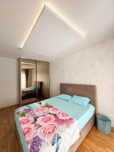 Ένα ή περισσότερα κρεβάτια σε δωμάτιο στο Modern 1-bedroom apartment M25