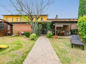 Zahrada ubytování Holiday Home Caggiolo by Interhome