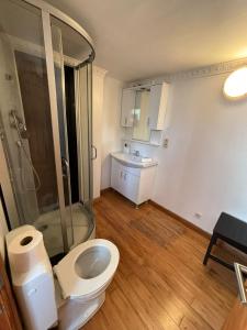Koupelna v ubytování Perfect Stay for Events 1BR and Sofa Bed near Expo 12