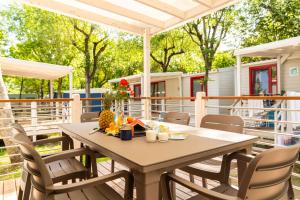 Balkón nebo terasa v ubytování Villaggio San Francesco - Adria Holiday Mobile Homes