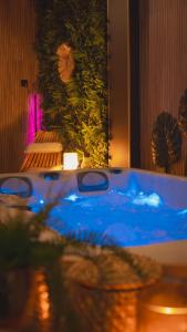 Bazén v ubytování Aspen House Zakopane & spa nebo v jeho okolí