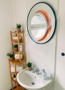 Ένα μπάνιο στο TheArtApart Hannover-Design-Messe-Parken-Fitness +9 φωτογραφίες