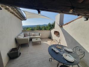 Posezení v ubytování Maison Grand Rue - Vue Exceptionnelle sur le Luberon