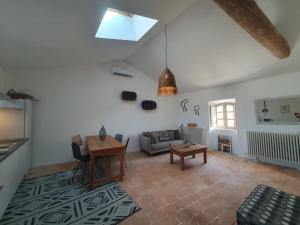 Posezení v ubytování Maison Grand Rue - Vue Exceptionnelle sur le Luberon