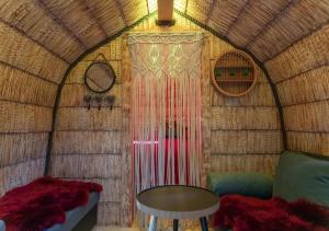 Posezení v ubytování Hundi Holiday Home Cabin "Paat"