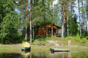 Photo de la galerie de l'établissement Rinnepelto Holiday Cottages, à Tahkovuori