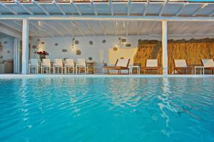 Bazén v ubytovaní Luxury Mykonos Villa Villa Mykonos Luxurious Private Pool Kastro alebo v jeho blízkosti