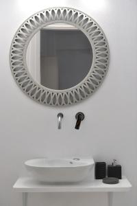 Fotografia z galérie ubytovania Luxury Paros Villa Villa Ianthe Striking Beauty 4 Bedrooms Glisidia v destinácii Kampos Paros