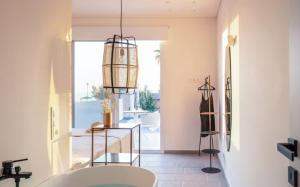 Gallery image of Exquisite Rethymno Villa Villa Gyokko 3 Bedrooms Beach Front Private Outdoor Swimming Pool Pigianos Kampos in Pigianos Kampos