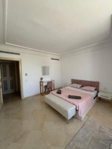 Postel nebo postele na pokoji v ubytování Seaside Luxury Apartment