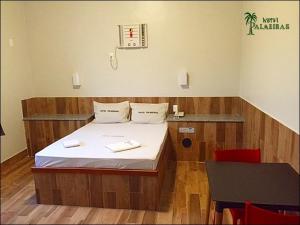 A room at Hotel Palmeiras Ltda