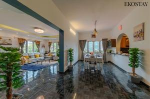 Fotografie z fotogalerie ubytování EKOSTAY - Moonlight Villa v destinaci Kodaikānāl