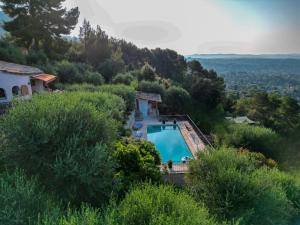 A piscina localizada em Villa PIPA POLARIS I suite BEBOP - vue panoramique & piscine ou nos arredores