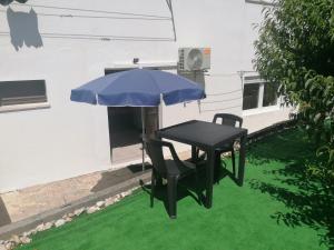 Patio nebo venkovní prostory v ubytování Serra e Mar