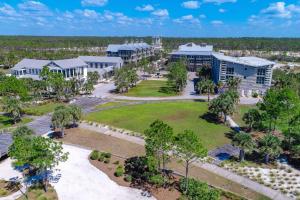 Budova, kde se prázdninový dům nachází