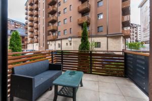 Ban công/sân hiên tại Kalman Dunja