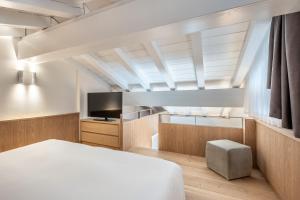 Posteľ alebo postele v izbe v ubytovaní Hotel Lajadira & Spa