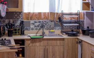 Η κουζίνα ή μικρή κουζίνα στο Emerald &Saphire +2 φωτογραφίες