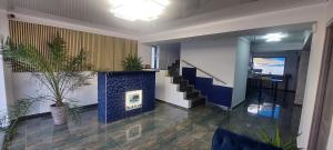 TV a/nebo společenská místnost v ubytování Navis Mamaia Nord + 29 fotografií