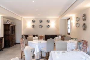 Posedenie v ubytovaní Parador de Calahorra