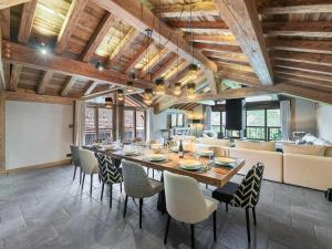 Εστιατόριο ή άλλο μέρος για φαγητό στο Chalet d'exception avec piscine, spa et hammam - 14 pers., Saint Martin de Belleville - FR-1-570-54