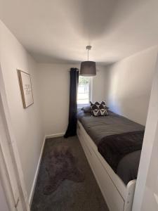 Ένα ή περισσότερα κρεβάτια σε δωμάτιο στο Beautiful Home +38 φωτογραφίες