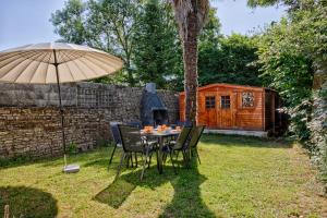 Zahrada ubytování T2 Authentique, Jardin et BBQ - 5min Bayeux - Parking