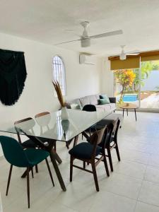 Φωτογραφία από το άλμπουμ του Beautiful 2 bedroom house with pool at best location στο Κανκούν