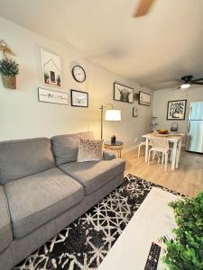 Et opholdsområde på 1 DT Dallas l FIFA READY l Staycation 1Bd1Ba