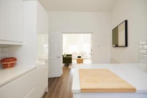 Foto dalla galleria di The Fulham Escape - Alluring 5BDR Flat a Londra