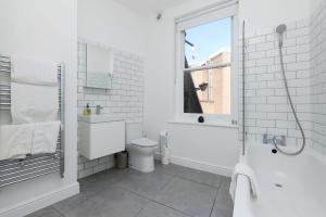 Foto dalla galleria di The Fulham Escape - Alluring 5BDR Flat a Londra