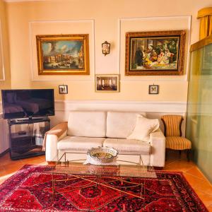 Posedenie v ubytovaní La casa di Dante