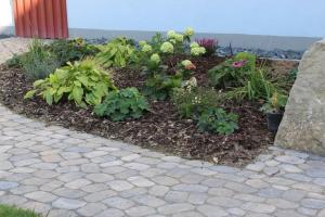 O grădină în afara Wohnung In Creglingen Mit Terrasse Und Garten