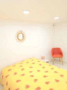 Ένα ή περισσότερα κρεβάτια σε δωμάτιο στο Proche gare, centre-ville et château de Blois