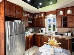 Gallery image of Casa Monte Verde - Heated Pool in Quebrada Grande