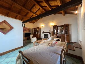 Posezení v ubytování La Casa Ocra Suite